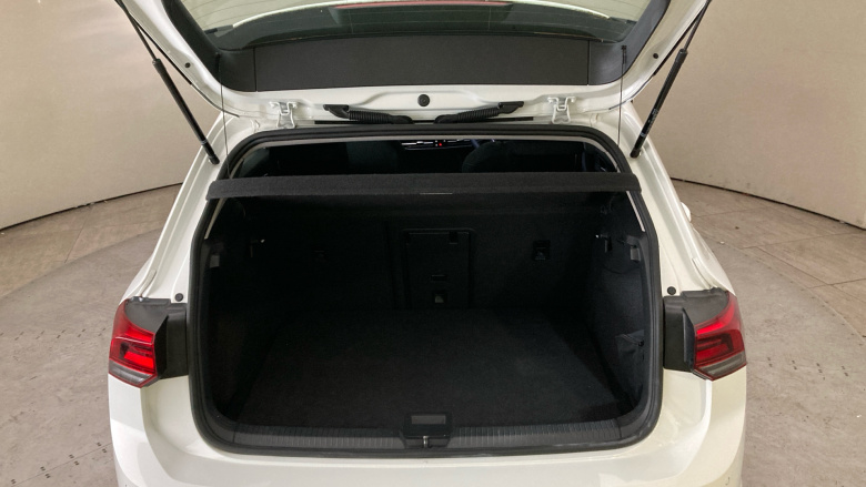 Volkswagen Golf 1.0 TSI Life 5dr Petrol Hatchback